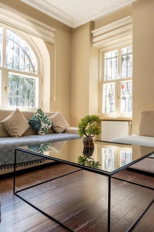 Designer Flat, 3Br, 2Ba Apartment Istanbul