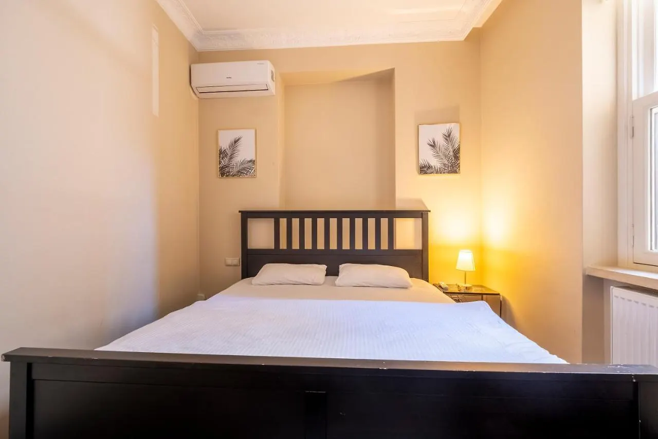 Designer Flat, 3Br, 2Ba Apartment Istanbul